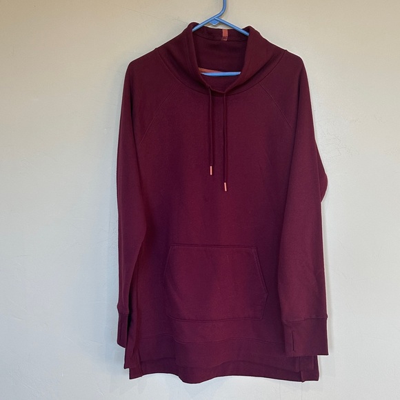 NEW Tek Gear Cowl neck Tunic Burgundy with Front Pocket thumb holes Sz XL - Picture 6 of 13